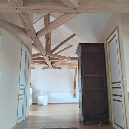 Le Loft Le Joyeux Rollier דירה